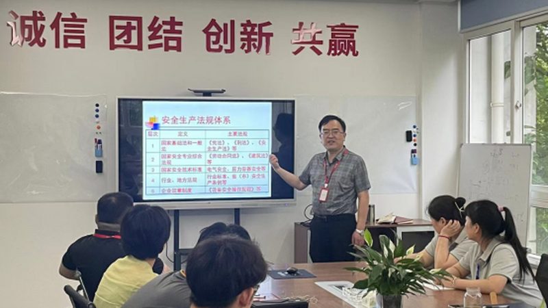 需求差异：短期班与长期班的适用场景