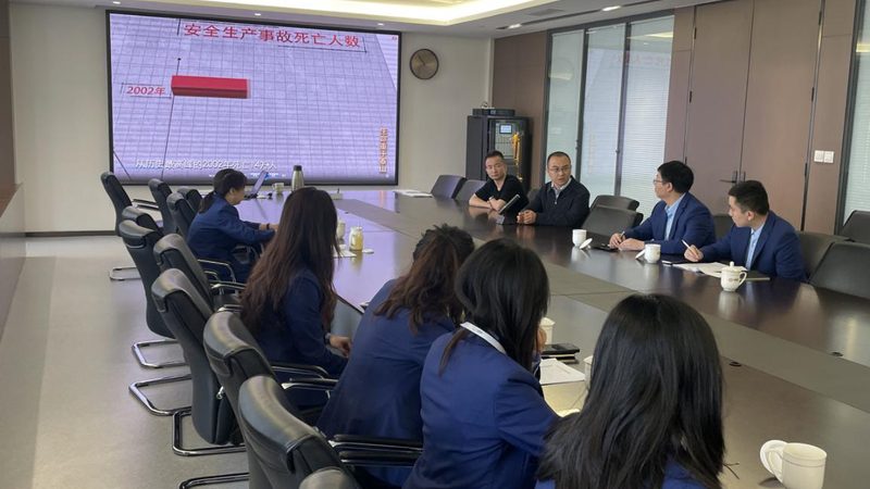 北京学历提升机构：如何规避误区，选择适合自己的学习路径